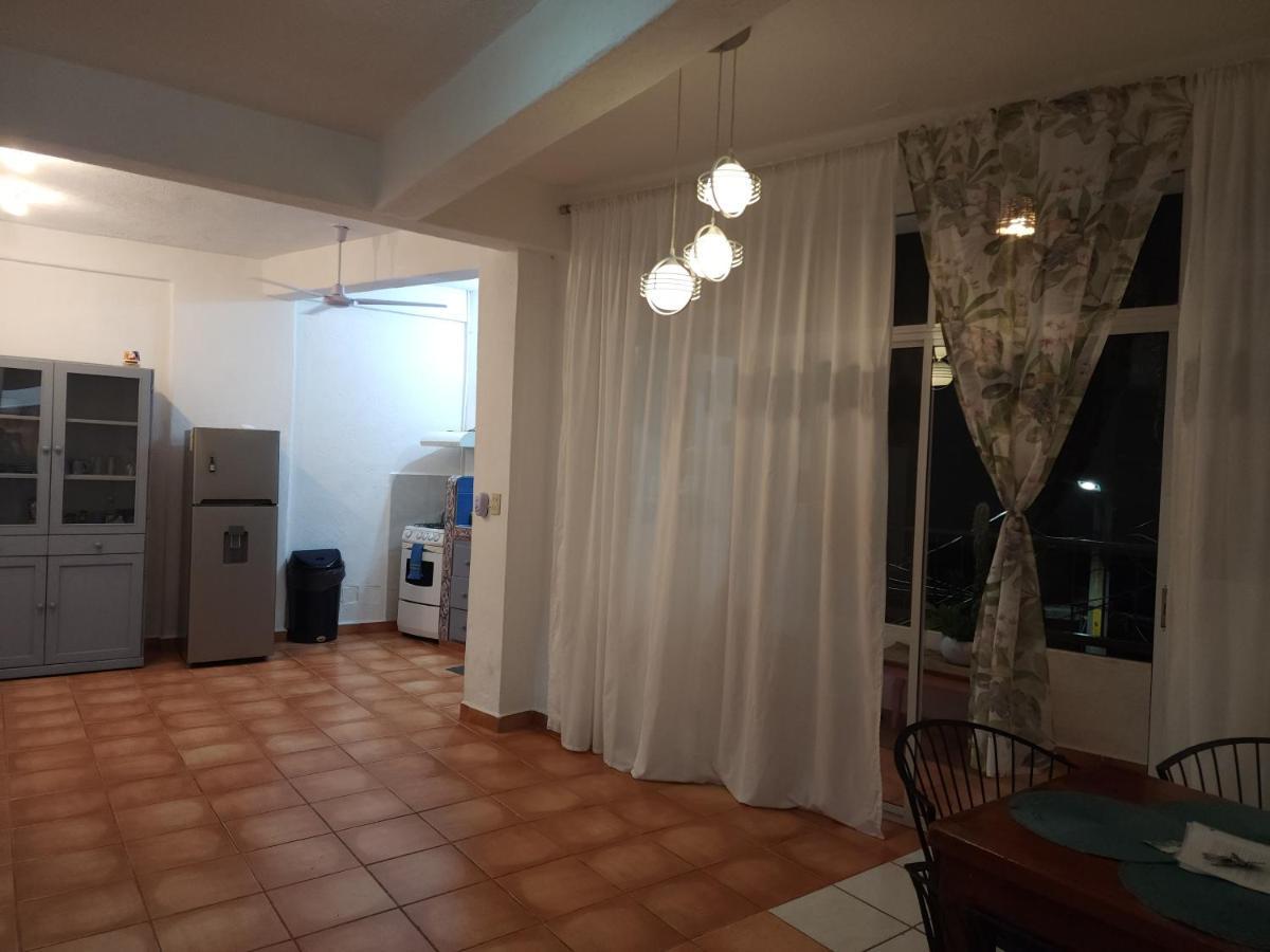 1 Bedroom Apt With Ac , Tv , Wi-Fi Near Dt And Beach Zihuatanejo Bagian luar foto