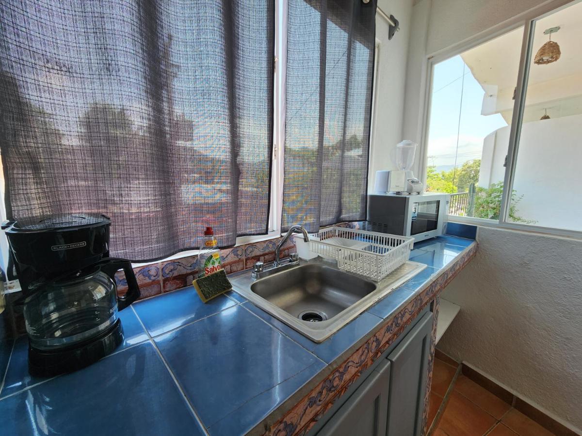 1 Bedroom Apt With Ac , Tv , Wi-Fi Near Dt And Beach Zihuatanejo Bagian luar foto